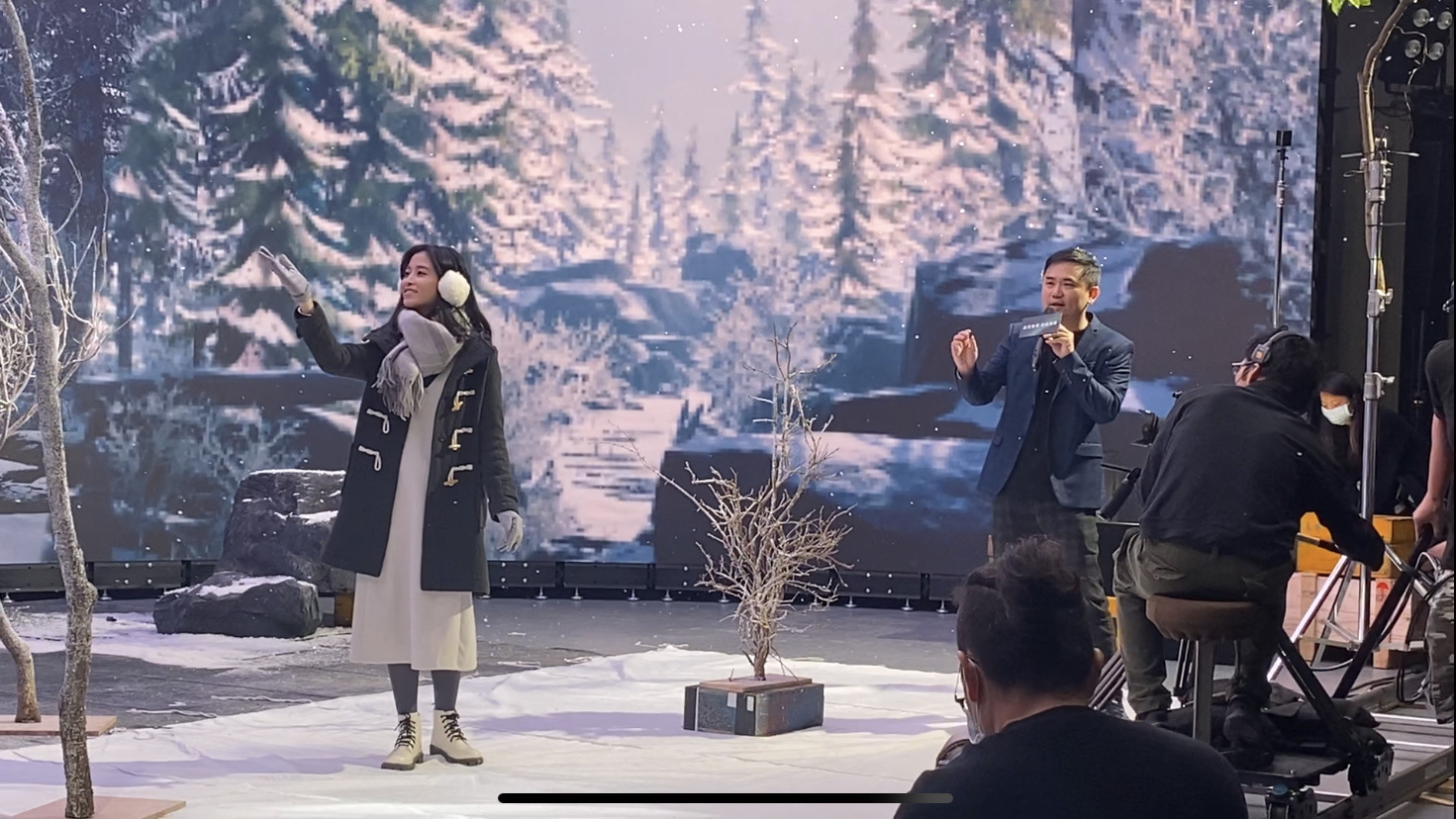 ���_��ALED���M�@�����g���c���R��ҕ�X��Ч�Fꠡ��٬FӰ�񡹔y�ֺ�������LED̓�M�zӰ��ṩ����ʽ�����w򞣬�K�����Ĕz�ɱ��c�r�g